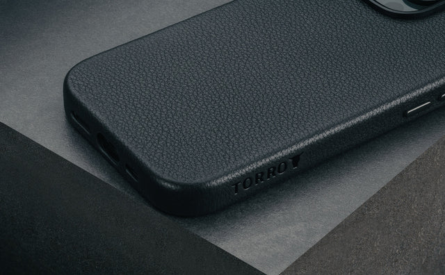 Apple iPhone 16 Pro Leather Slimline Bumper Case (MagSafe Compatible) Feature Focus