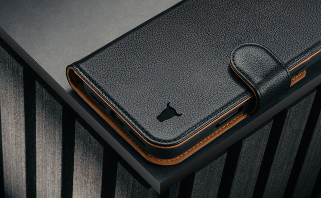 Apple iPhone Air 2-in-1 Leather Wallet Case (with Detachable Cover & MagSafe Compatible) Feature Focus
