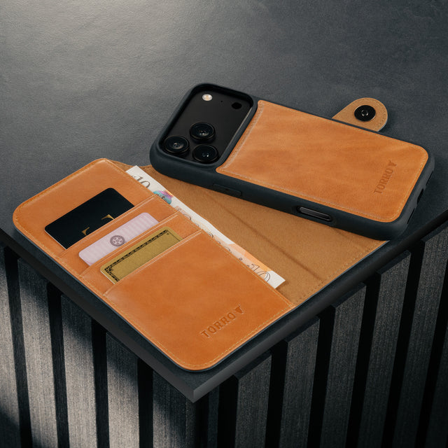 Card holder and detachable cover of the Nubuck Blue Detachable Case for iPhone 17 Pro Max