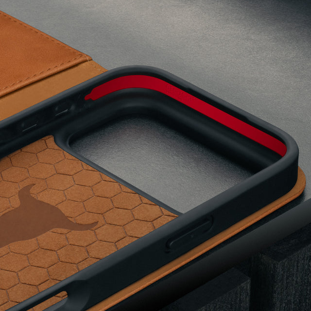 Microfibre lined frame in the Tan Leather Case for iPhone 17 Pro Max