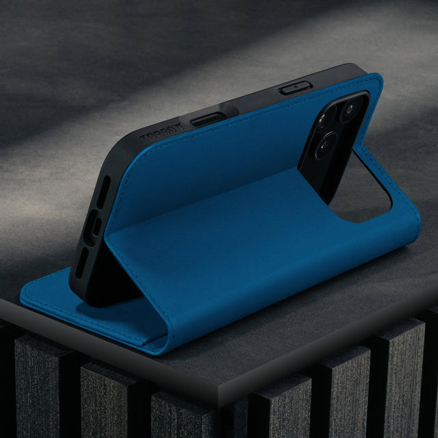 Stand function of the Cobalt Blue Leather Case for iPhone 17 Pro