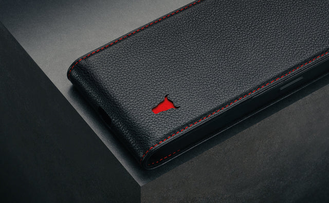 Apple iPhone 17e / 16e Leather Flip Case Feature Focus